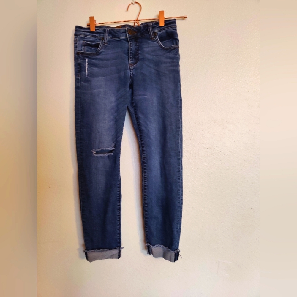Kut from the Kloth Asher ankle straight leg size 4